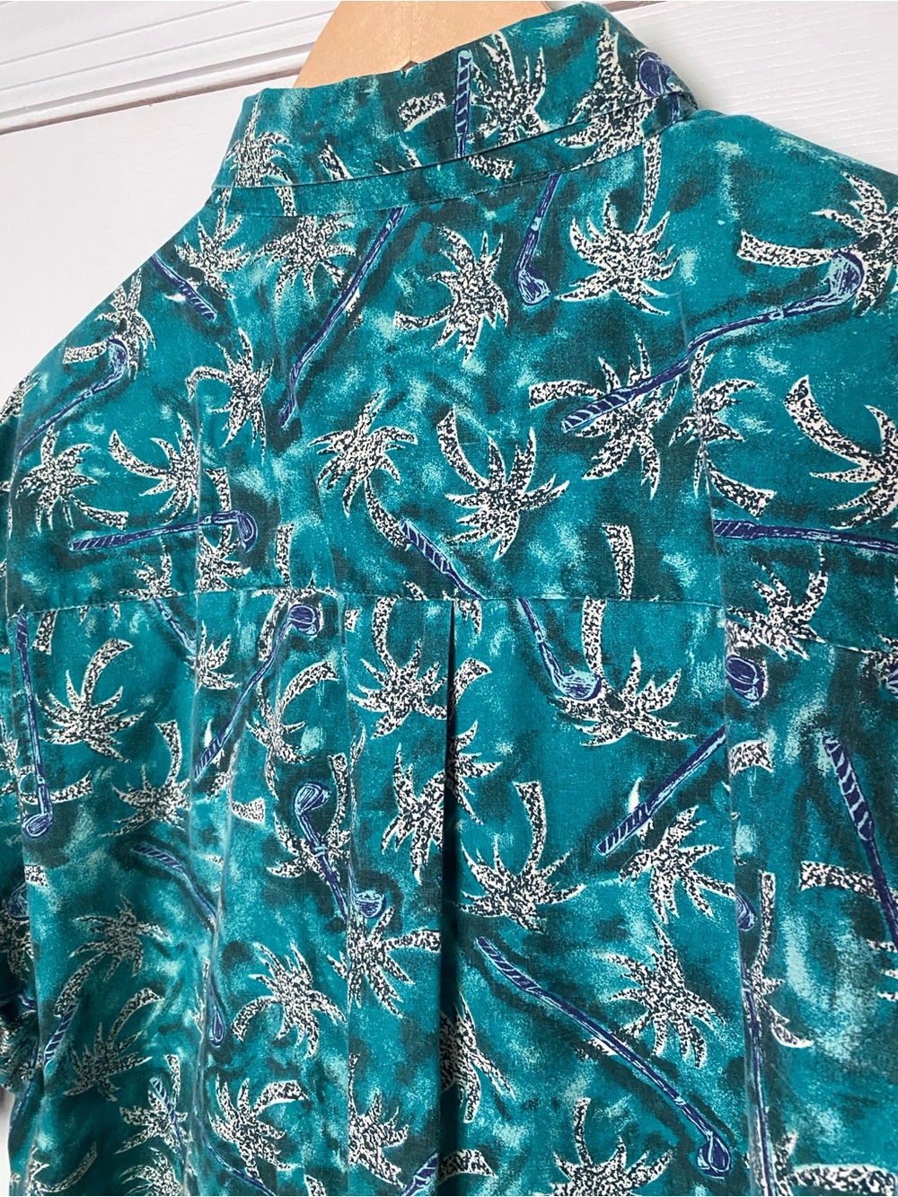 Vintage Bugle Boy Men's Teal Tropical Short-Sleeve Button-Up Shirt - size XL - Picture 4 of 11